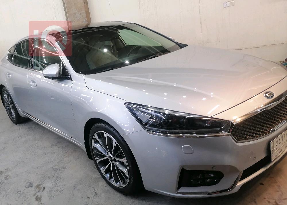 كيا كادينزا